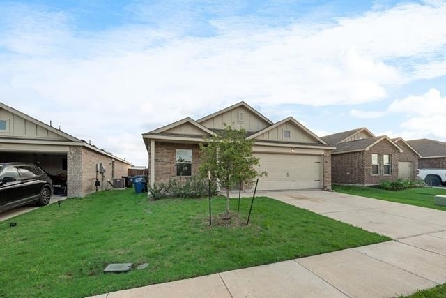 1012 Barkers Pond Avenue - Photo 1