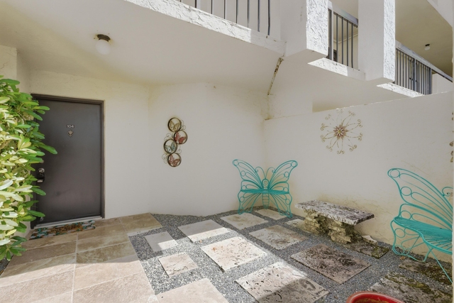 825 Egret Circle - Photo 1