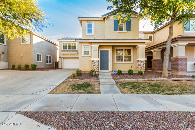 2343 E Sunland Avenue - Photo 1