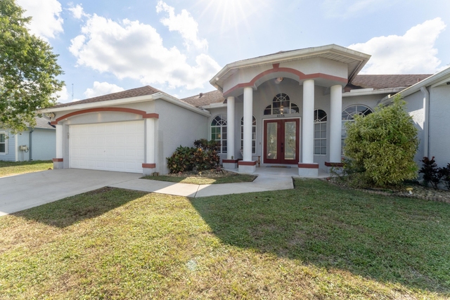 6138 Nw Ginger Lane - Photo 1