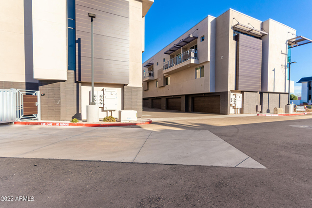 7550 E Osborn Road - Photo 1