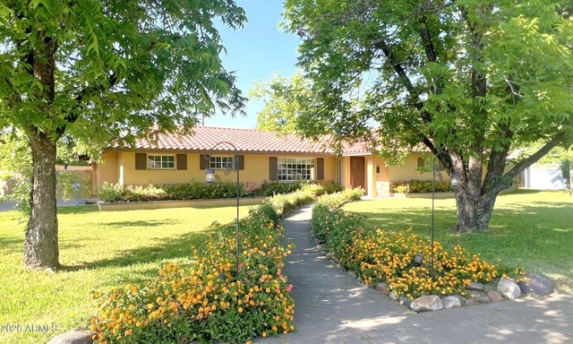 3122 E Monterosa Street - Photo 1