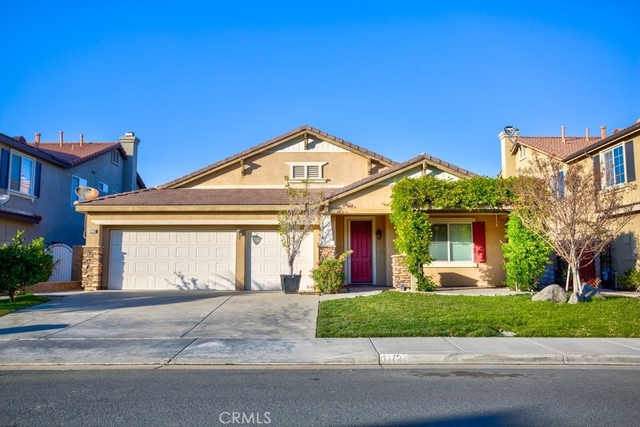 13724 Beaconsfield - Photo 1
