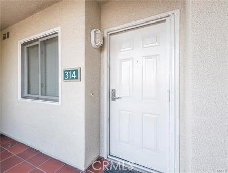200 Pacific Coast Hwy - Photo 1