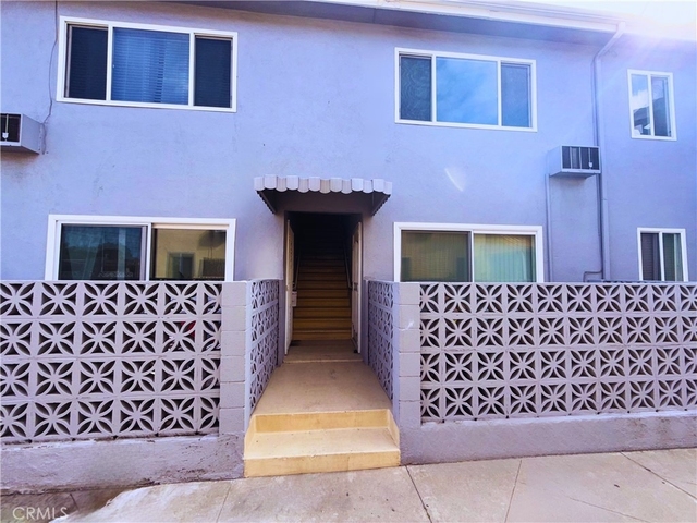 11118 Newville Ave. - Photo 1
