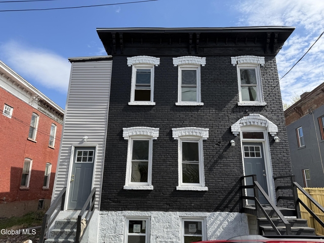 30 Kline Street - Photo 1
