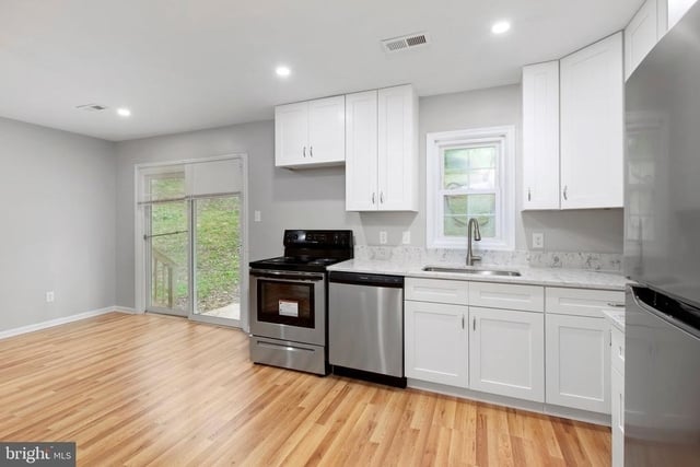 3 Willow Branch Place - Photo 1