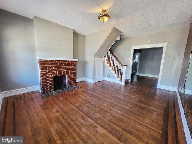 4554 N Smedley Street - Photo 1