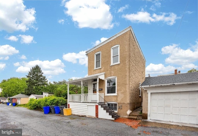 24 E 5th Street - Photo 1