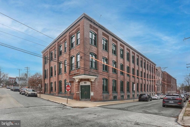 200 Lincoln Avenue - Photo 1