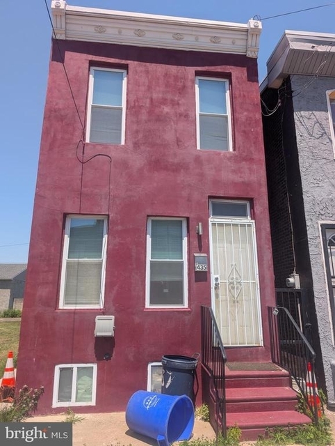 435 Mechanic Street - Photo 1