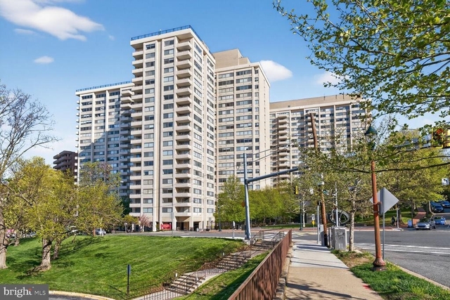 5500 Friendship Boulevard - Photo 1