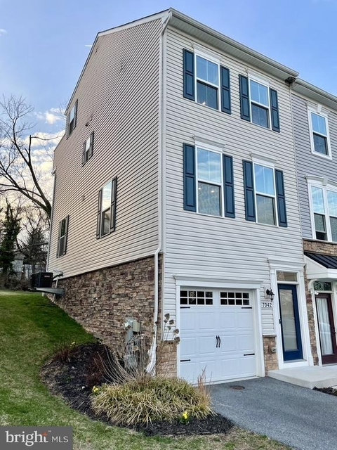 7042 Cedar Avenue - Photo 1