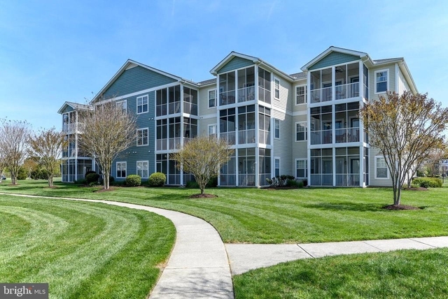 33106 N Village Loop - Photo 1