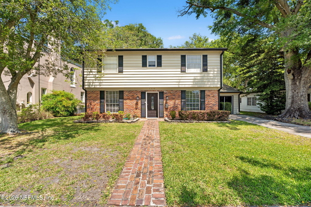 4339 Genoa Avenue - Photo 1