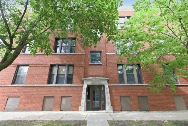 3142 W George Street - Photo 1