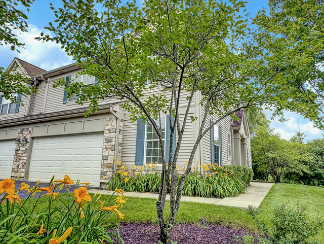 1089 Ellsworth Drive - Photo 1