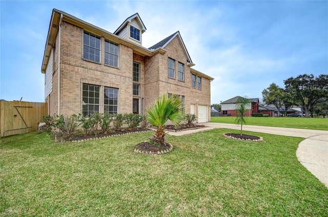 11906 Dinosaur Valley Drive - Photo 1