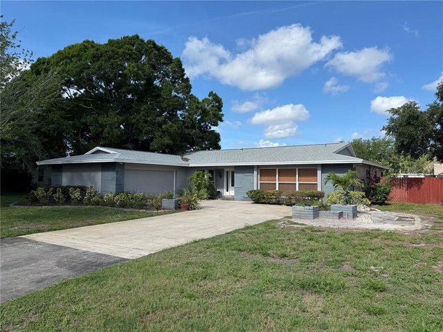 1634 Sheffield Drive - Photo 1
