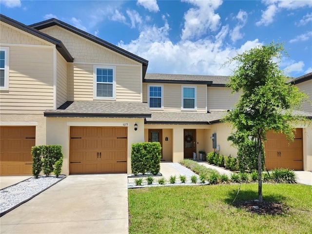 1679 Wynford Circle - Photo 1