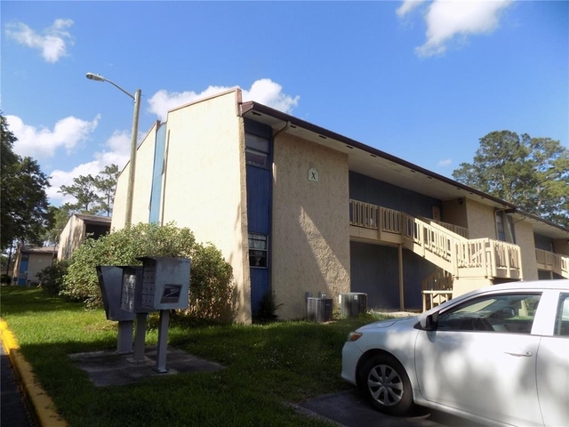 2811 Sw Archer Road - Photo 1