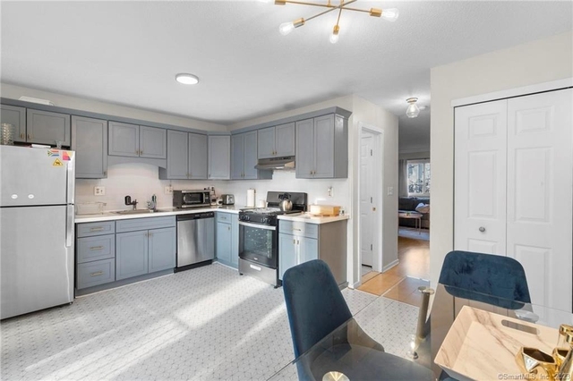 360 Spring Street - Photo 1
