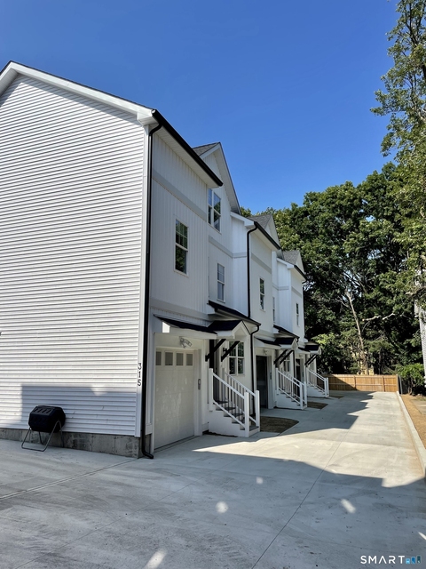 315 Humphrey Street - Photo 1