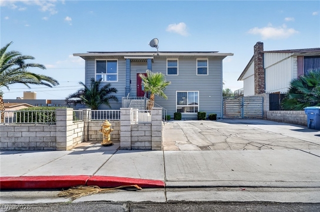3001 Merritt Avenue - Photo 1
