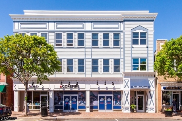246 Main St - Photo 1