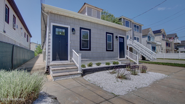 19 Bayview Avenue - Photo 1