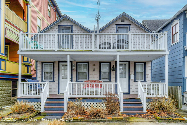 34 Webb Avenue - Photo 1