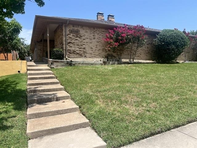 2029 Springwood Place - Photo 1