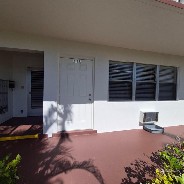 118 Kent H - Photo 1