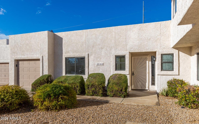 2554 W Kathleen Road - Photo 1