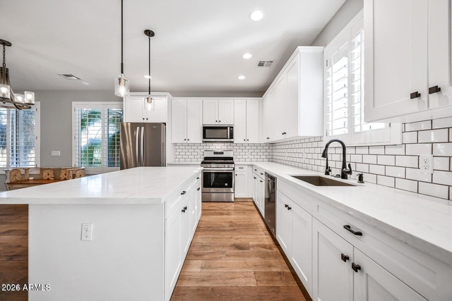 3030 N 38th Street - Photo 1