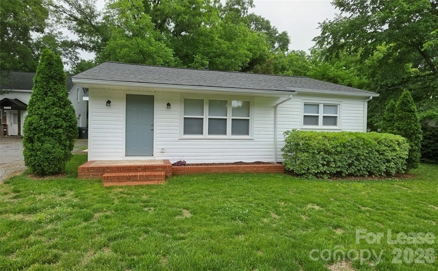 104 Gibson Park Drive - Photo 1