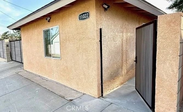 11022 Louise Avenue - Photo 1