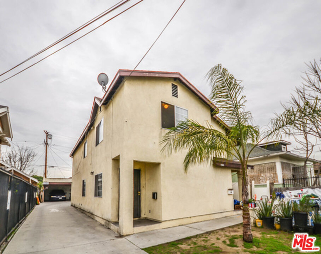 3722 Wall Street - Photo 1