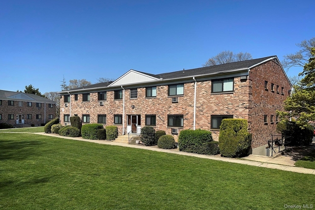 407 East Main Street - Photo 1