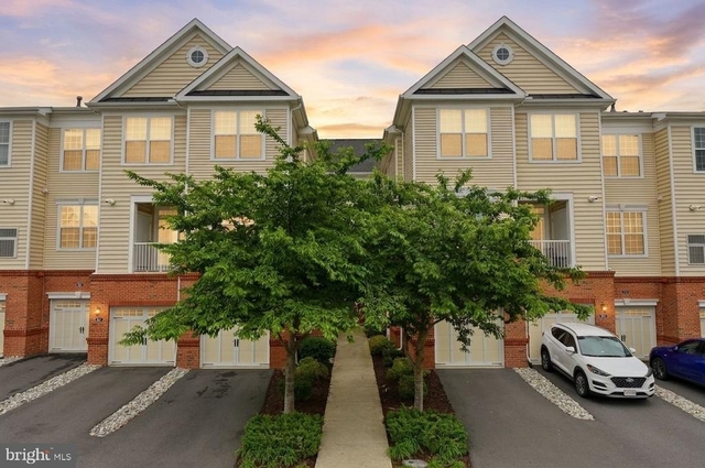 23286 Southdown Manor Terrace - Photo 1
