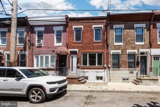 2035 Mountain Street - Photo 1