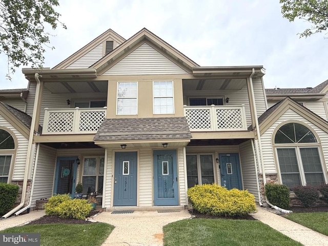 1512 Foxmeadow Circle - Photo 1