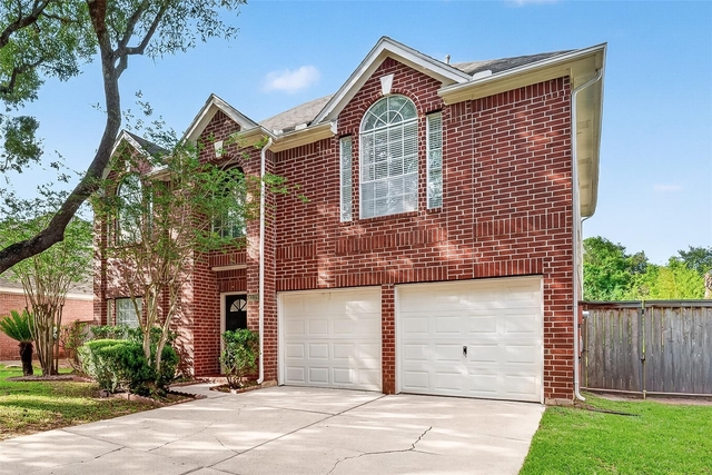 4539 Springfield Lakes Street - Photo 1
