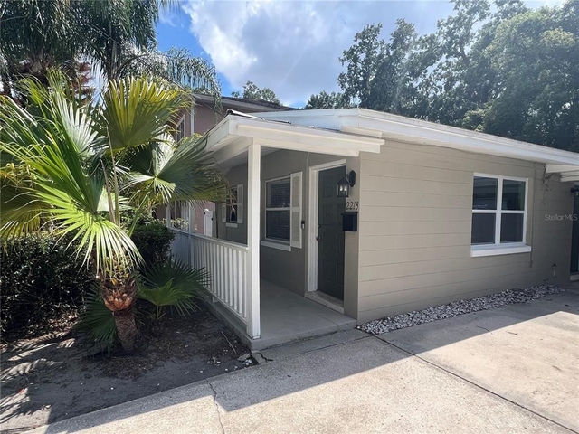 2218 Amherst - Photo 1