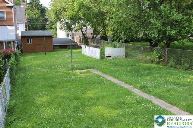 38 W Union Boulevard - Photo 1