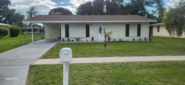 738 Sw Ravenswood Lane - Photo 1