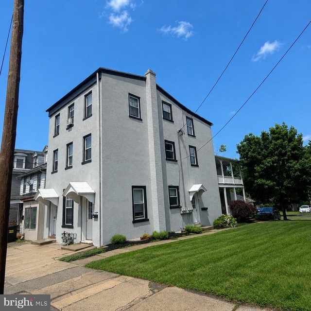 119 S Furnace Street - Photo 1