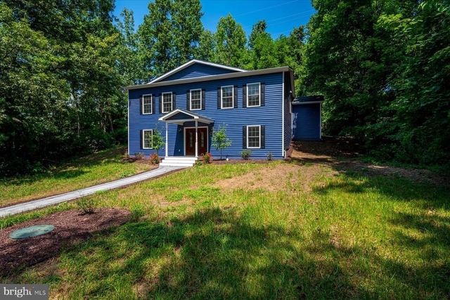 1400 Lower View Court - Photo 1
