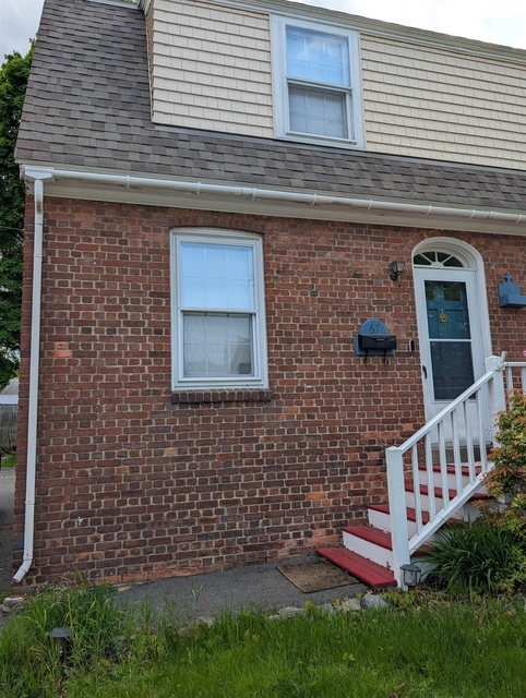 67 Porpoise - Photo 1
