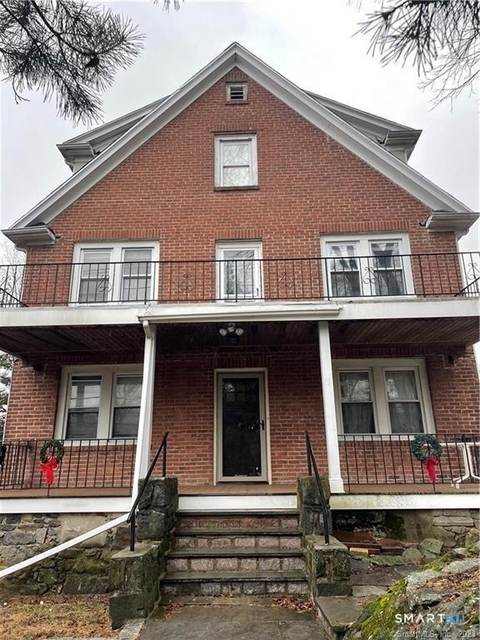 60 Weaver Street - Photo 1